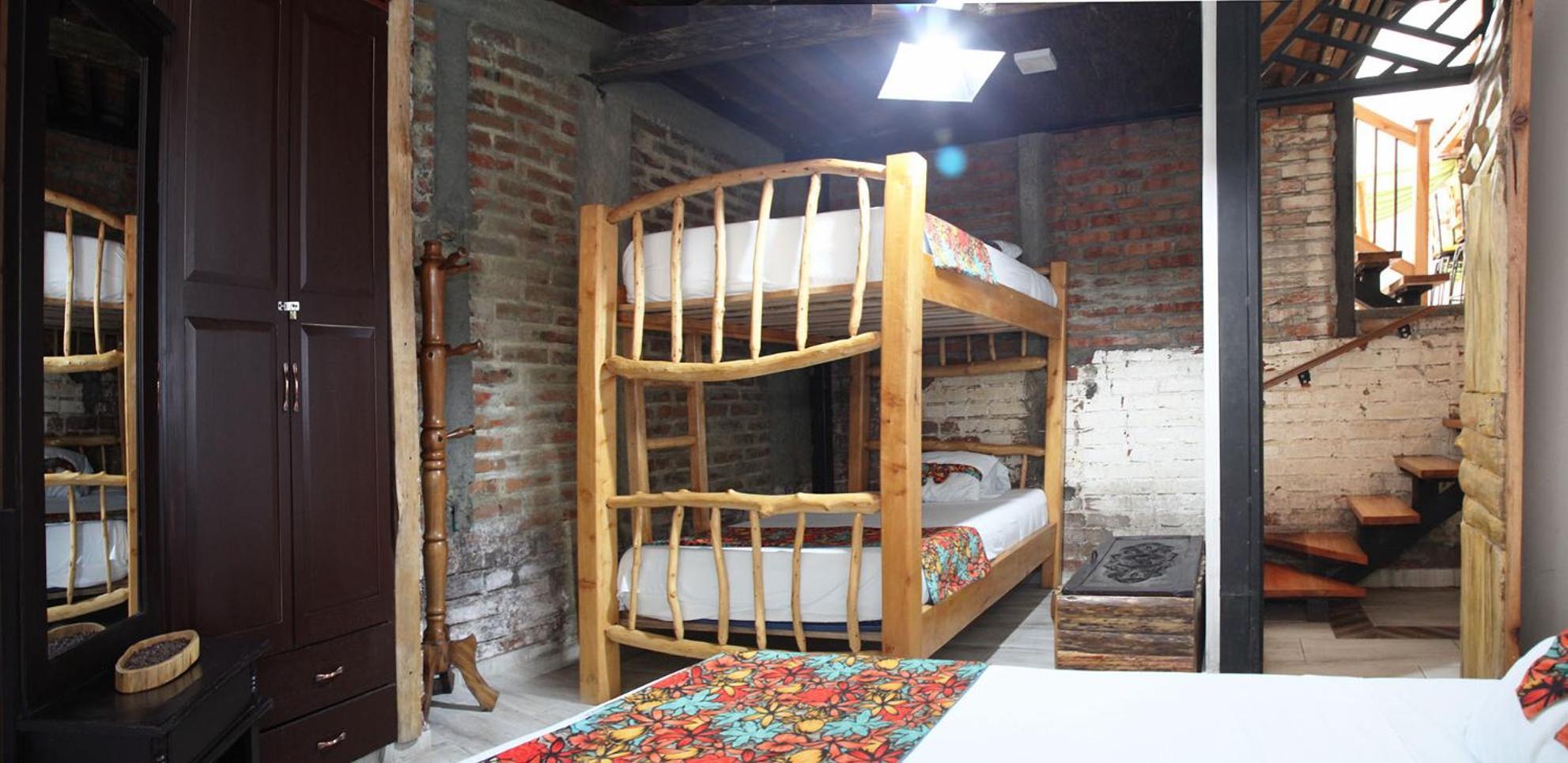 El Encanto Mountain Cabin ซาเลนโต ภายนอก รูปภาพ