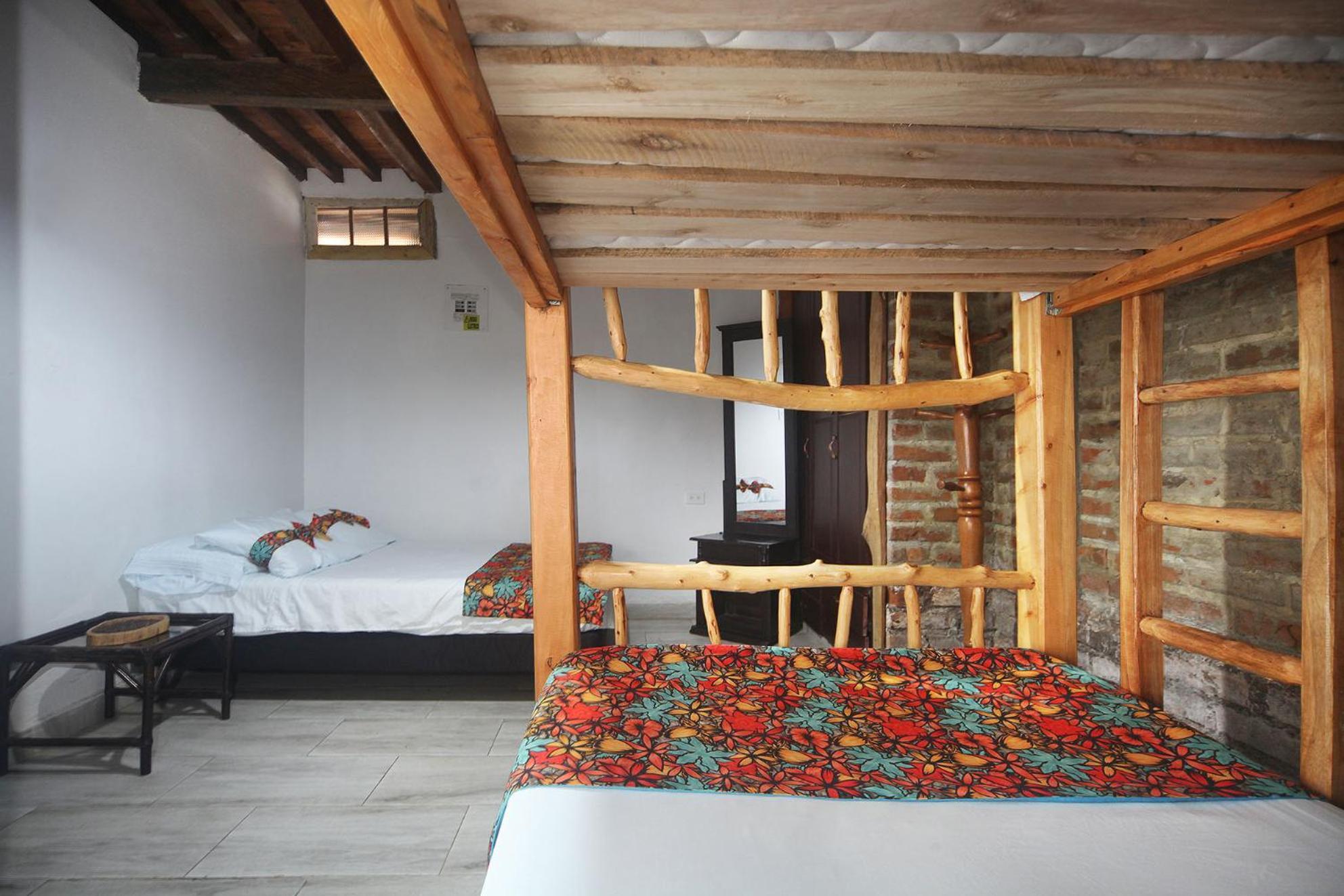 El Encanto Mountain Cabin ซาเลนโต ภายนอก รูปภาพ